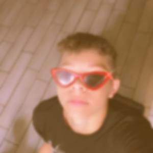 Meet your Posher, Justin